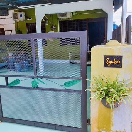 Syukur Homestay Ipoh Zewnętrze zdjęcie
